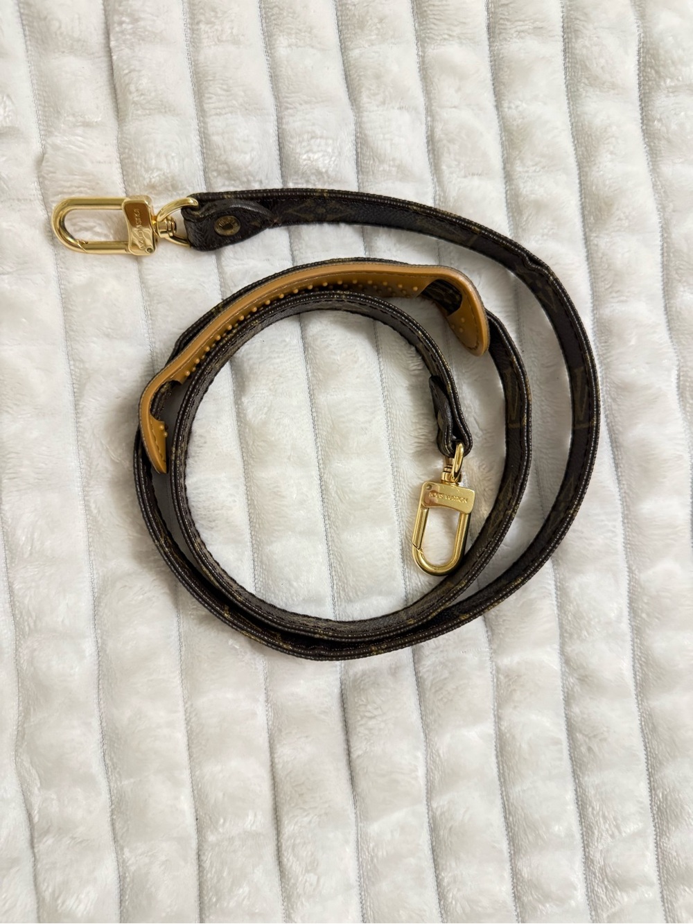 Louis Vuitton shoulder strap